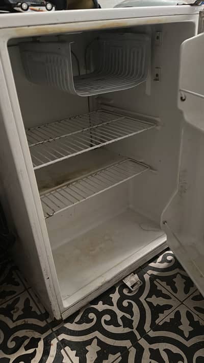 Room fridge