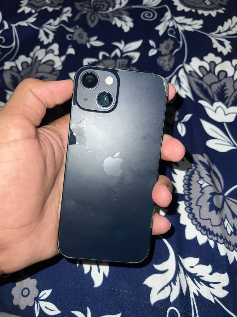Apple iPhone 13 6