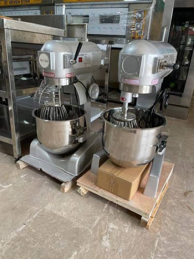 Pizza oven/ dough mixer/ table/ counters/ fryer/ hot plate/ stove/ pan