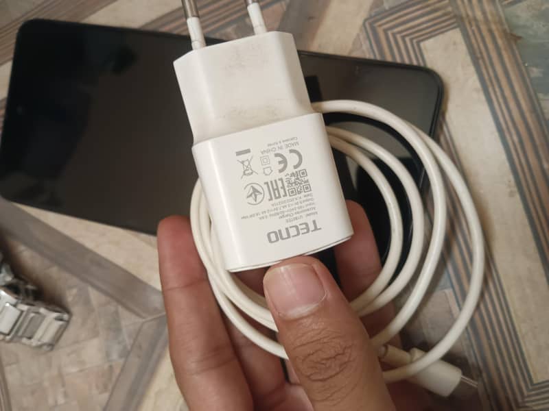 Tecno Camon 18T 4