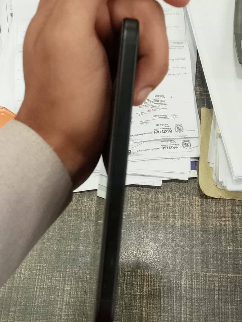 iPhone 15 2