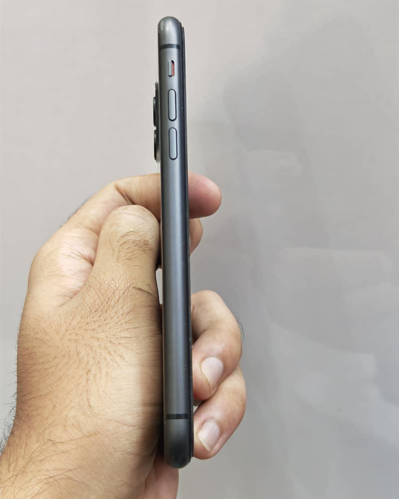 Apple iPhone 11 1