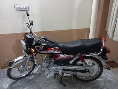 10/10 All okk bio available 03441518310 whatsapp contact is