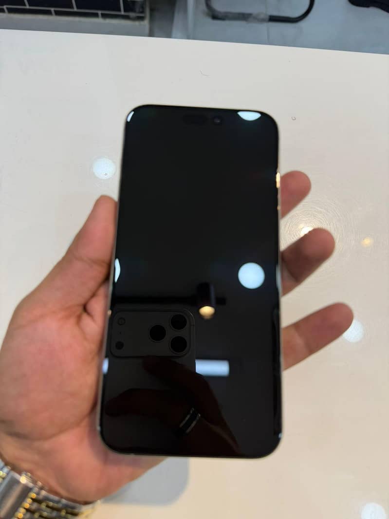 iphone 15 pro max 1