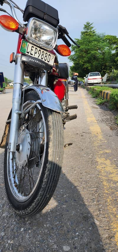 seal engine  genuine bike