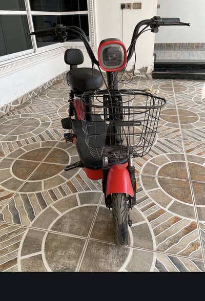 Evee flipper scooter || Perfect condition|1 month used