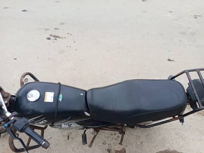 urgent Sale Suzuki GS150 SE