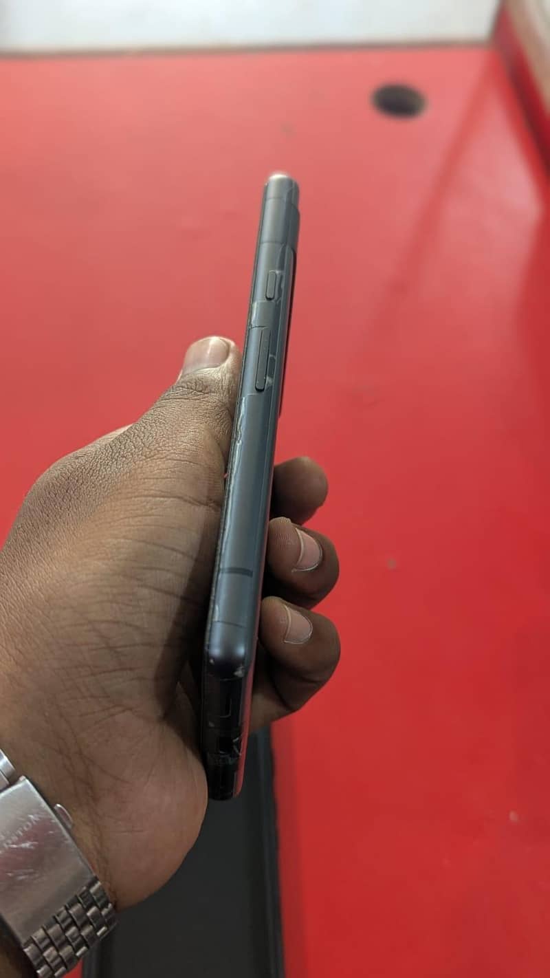 Google Pixel 7a 3