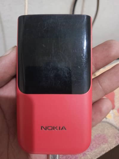 Nokia 2720 Flip