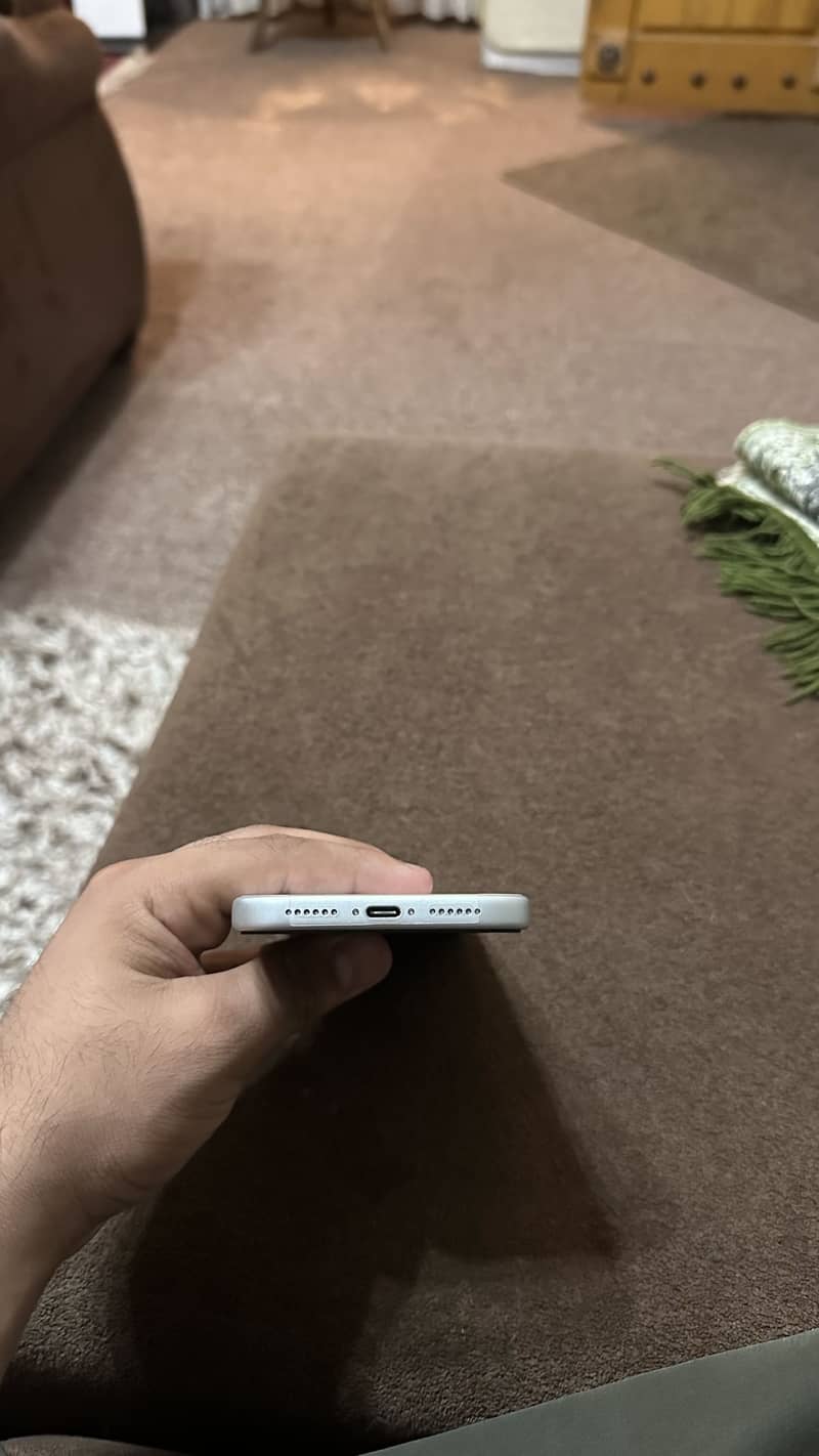 Apple iPhone 17 Pro Max 6