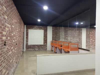 12 Marla upper floor commercial available for rent