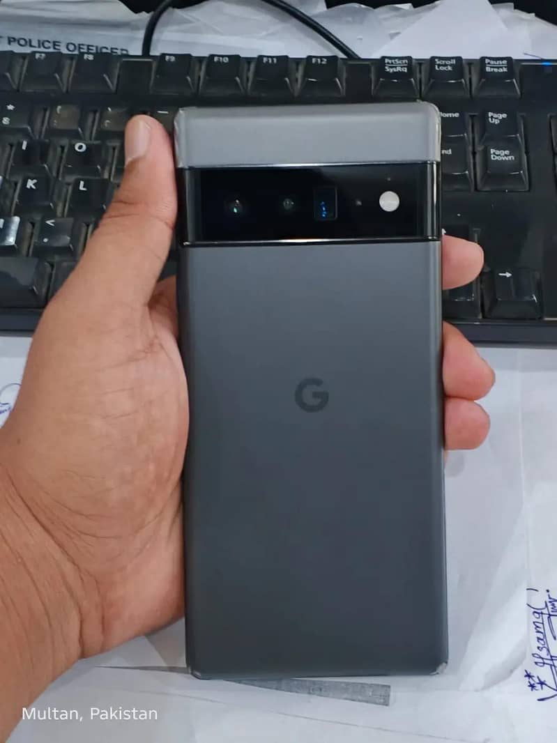 Google Pixel 6 Pro 2