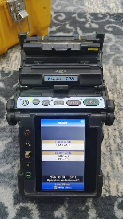 FUJIKURA 70S SPLICING MACHINE