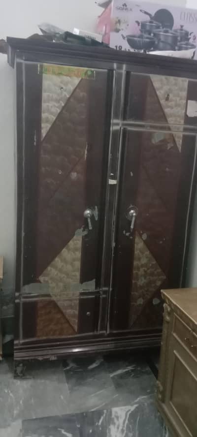 Heavy weight iron wardrobe