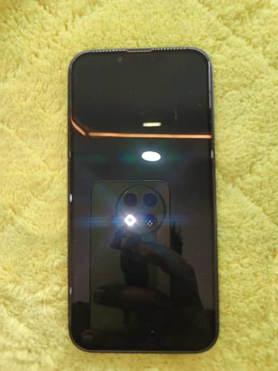 Apple iPhone 14