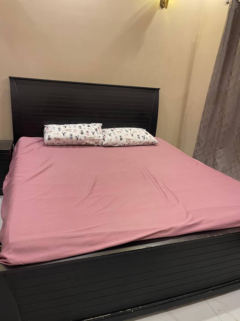 double bed good condition 2