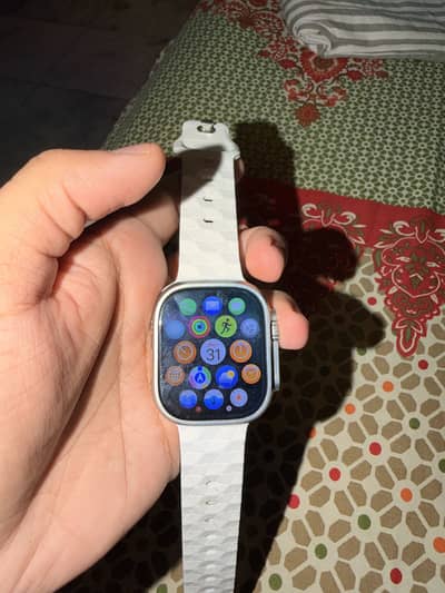 APPLE WATCH ULTRA 1 SILVER COLOUR