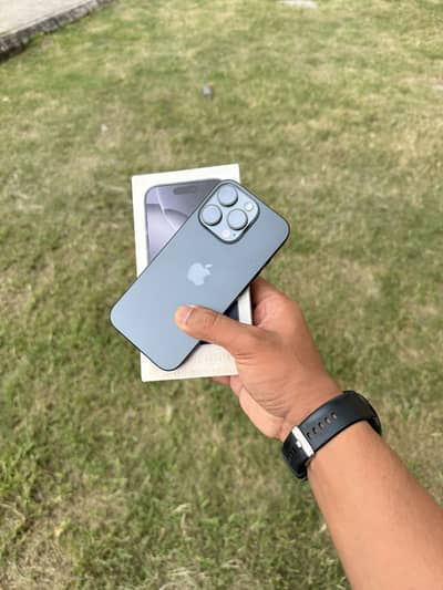 iPhone 16 pro FU (128GB)