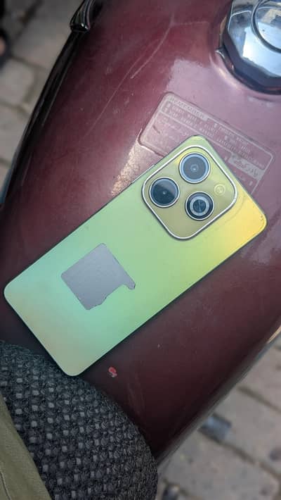 Mobile phone (Infinix Hot 40i)