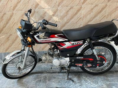 Honda cd 70 2024/2025 black 1st owner
