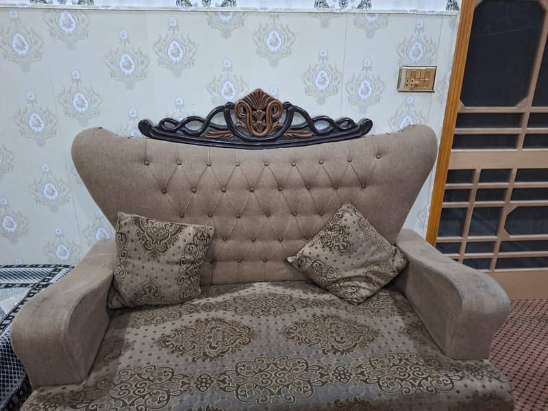 7 seater sofa 0