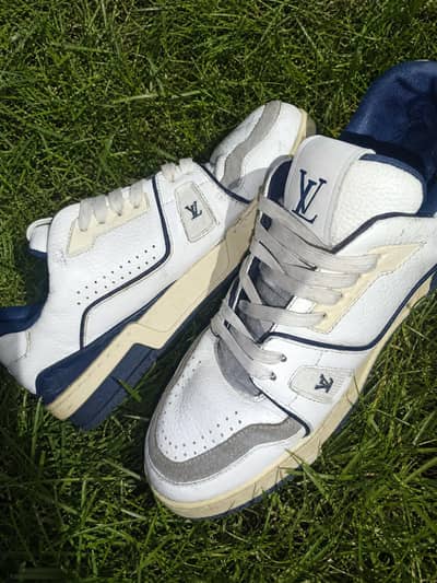 High Quality Retro Streetwear Sneakers (White/Blue/Grey)