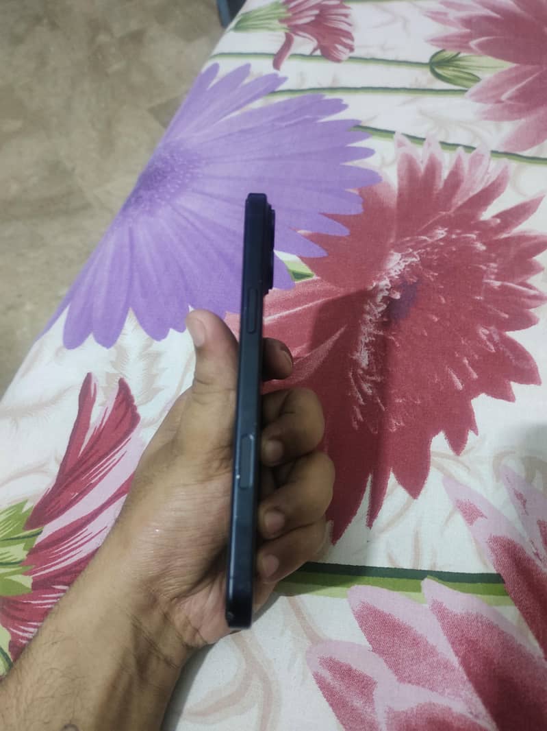 iphone 16 plus jv 5