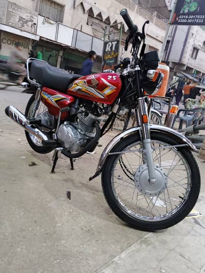 Honda CG 125 2025