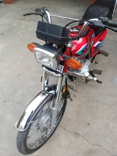 Honda 125, 6th month ka nikla