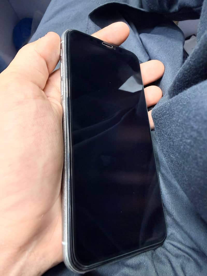 Apple iPhone X 2