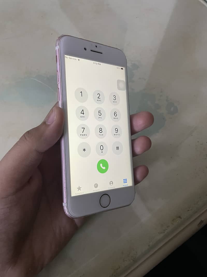 Apple iPhone 7 3