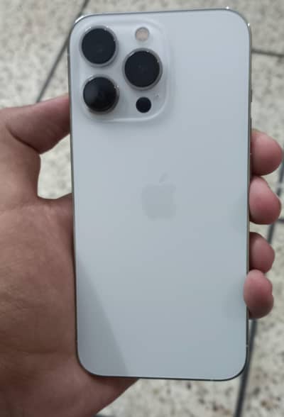 Apple iPhone 13 Pro