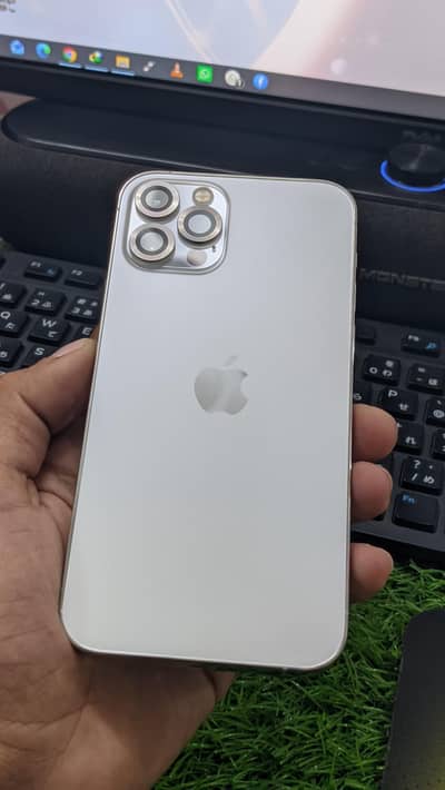 Apple iPhone 12 Pro factory unlocked 256gn