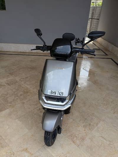Revoo A12 LFP Electric Scooty | 1000W | 105 KM Range | Under Warranty