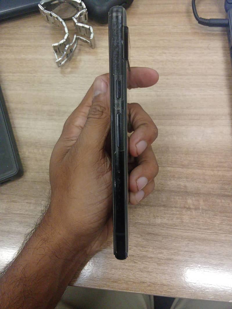 Google Pixel 6a 1