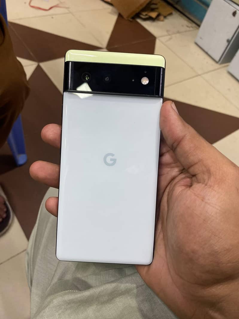 Google Pixel 6 0