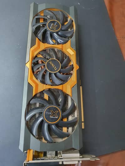 Saphire Toxic Tri-X Cooler GDDR5 - 2GB Graphic Card