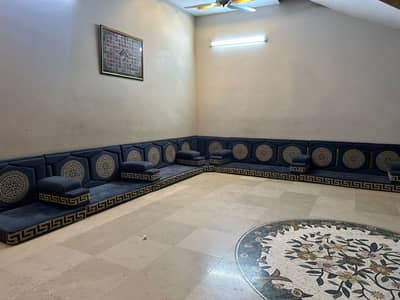 FLOOR SITING SOFA SET 19 SEATS