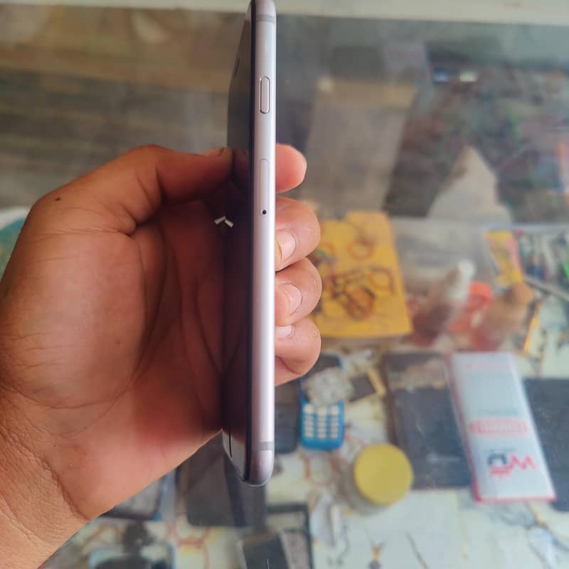 Apple iPhone 6S 3