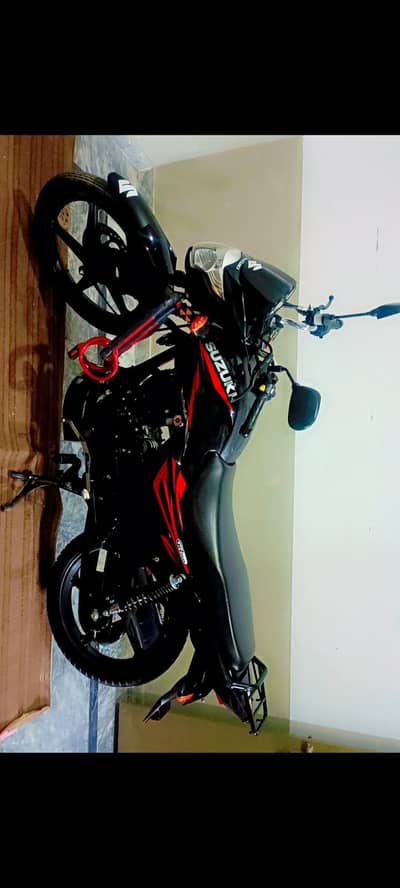 Suzuki GR150 2025/26
