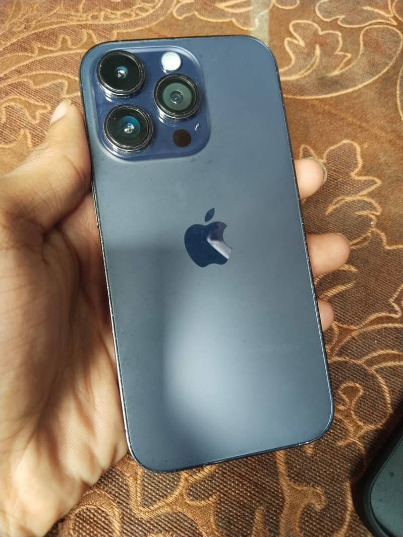 Apple iPhone 14 Pro 2