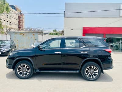 Toyota Legender 2022 Model