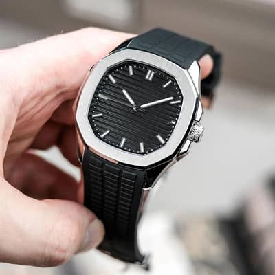 Men’s Water Resistant Quartz watch with Textured Rubber Strap
