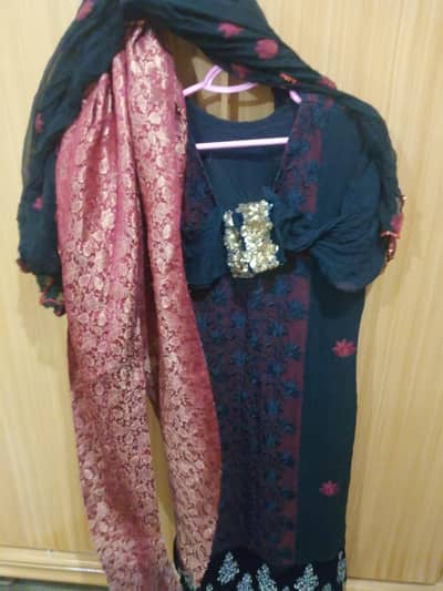 pure shaffon dress slightly usesd