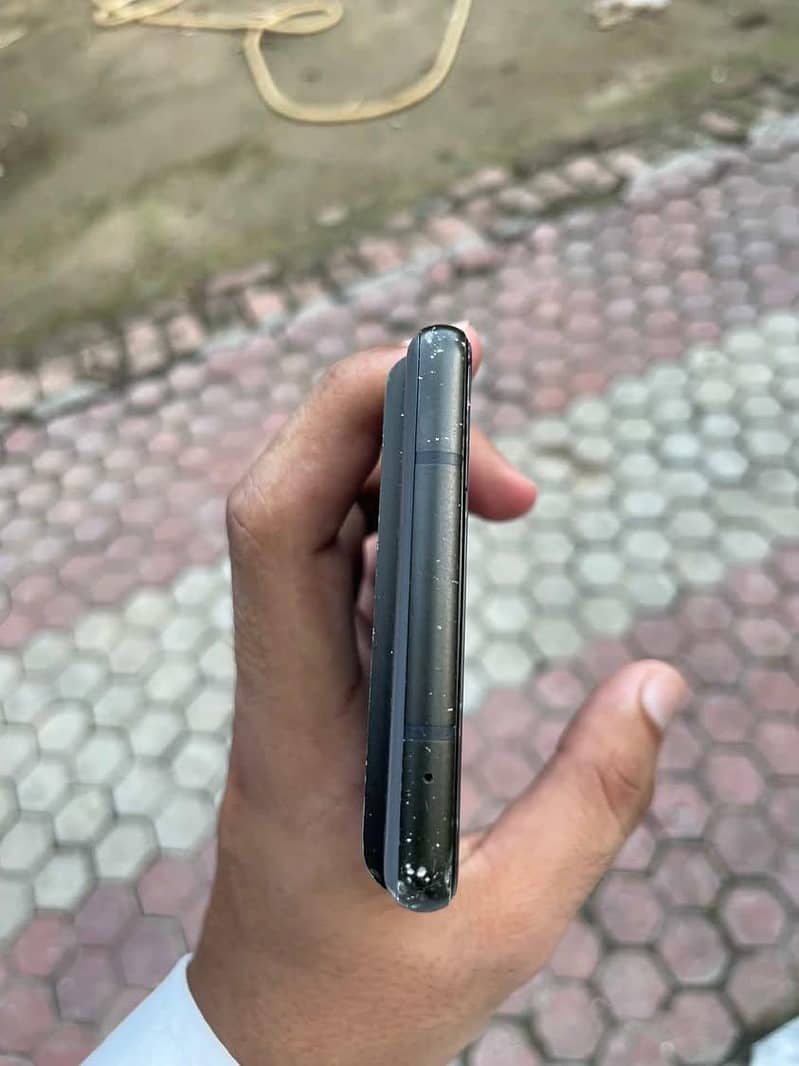 Google Pixel 6 3