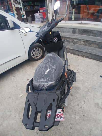 Yadea T5L for sell