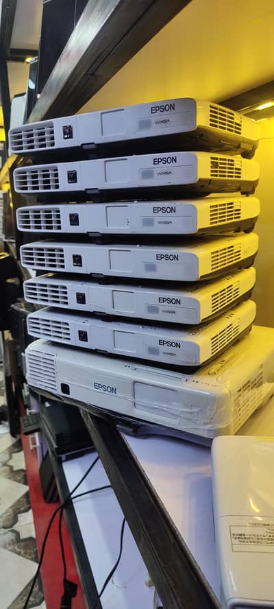 All Used & New Projectors Available WhatsApp Now 03453102100