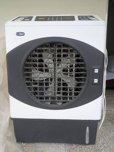 Super Asia cooler with sensors