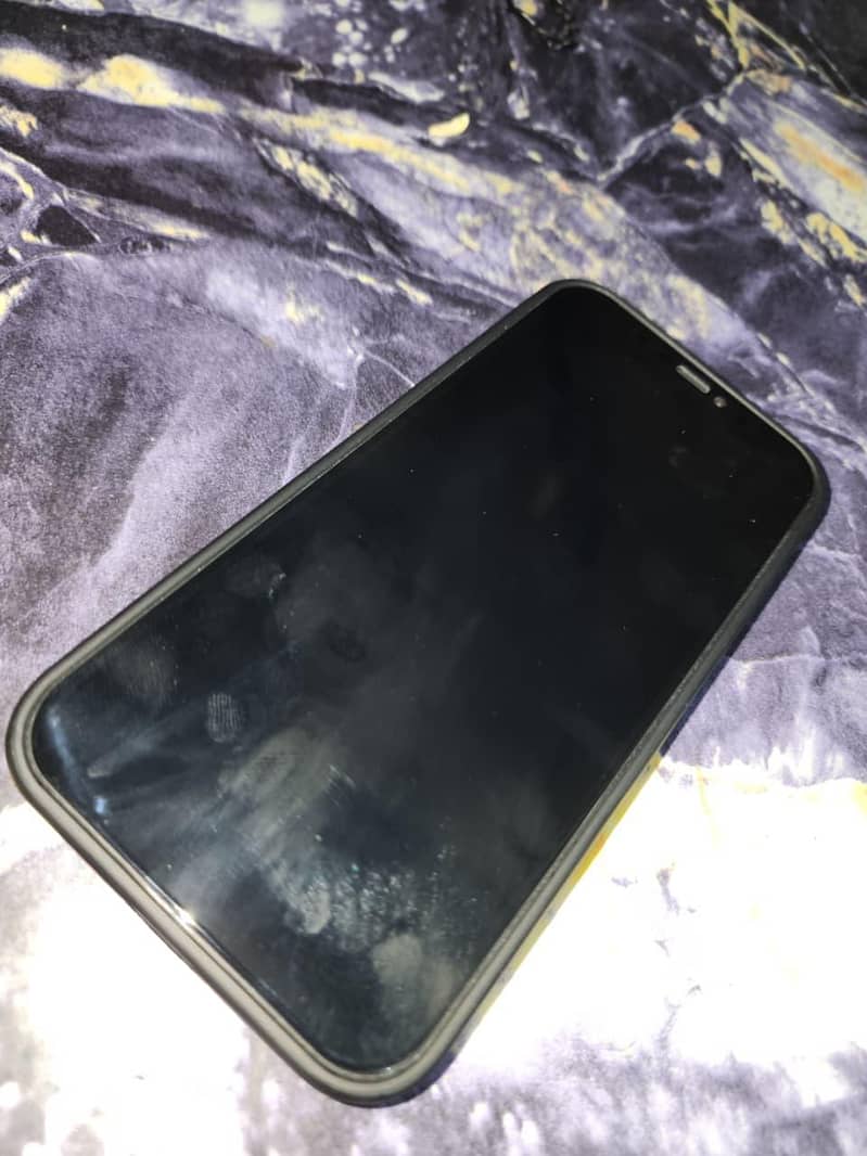 Apple iPhone 12 2