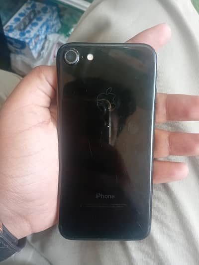 Apple iPhone 7